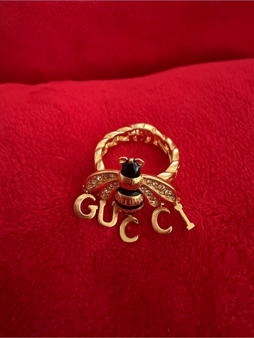 GG Monogram Bee 18k Gold Ring Size 6